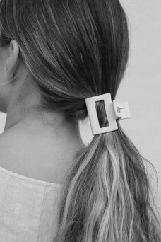 Razi Hair Claw, Brown Tortoise