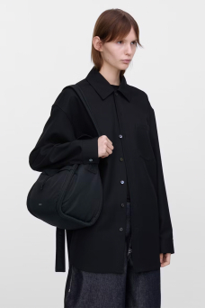 Curve Bucket Bag, Black