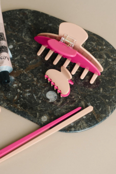 Hair Claw Medium, Dragon Fruit