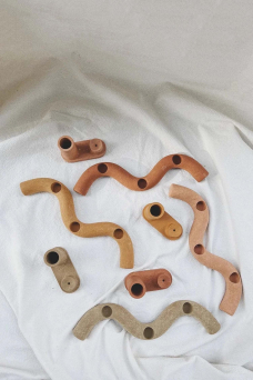 Wavy Candle Holder, Terracotta