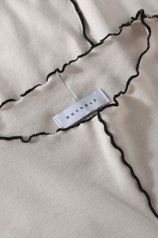 Pin-Tucked LS, Nature White