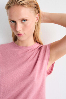 Luzara Tee, Dark Pink