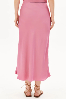 Lenovaa Skirt, W. Berry